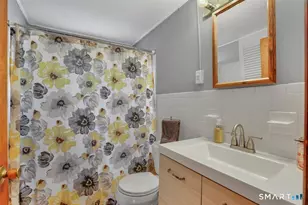2 Alpine St, Manchester, CT 06040 - Photo 15