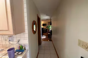 36 Marks Ct, Branford, CT 06405 - Photo 15
