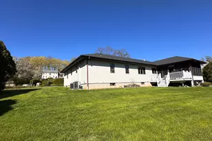 36 Marks Ct, Branford, CT 06405 - Photo 29