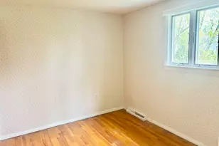 102 Diane Dr, Manchester, CT 06040 - Photo 11