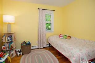 32 E Hills Dr, New Canaan, CT 06840 - Photo 11