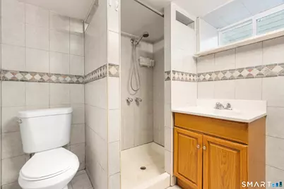 112 Colonial Road, Stamford, CT 06906 - Photo 33