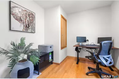 112 Colonial Road, Stamford, CT 06906 - Photo 7
