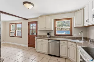 97 Brookside Ln, Mansfield, CT 06250 - Photo 5