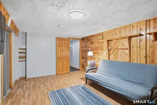 9 Overhill Rd, Enfield, CT 06082 - Photo 25