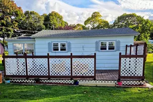 32 North St, Madison, CT 06443 - Photo 3