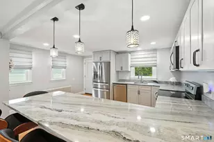 110 Woodland St, Windsor, CT 06095 - Photo 3