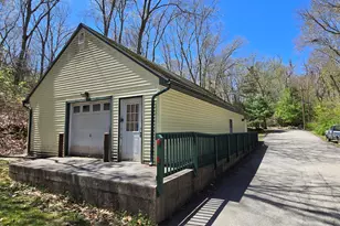 59-65 Maple St, Chester, CT 06412 - Photo 5