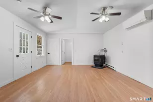 12 Garden Ct, Groton, CT 06355 - Photo 15