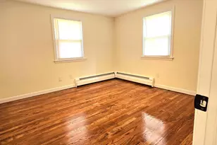 64 4th St, Bristol, CT 06010 - Photo 15