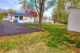 64 4th St, Bristol, CT 06010 - Photo 31
