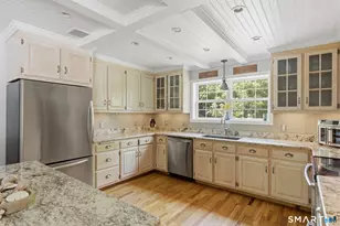 86 Apple Tree Ln, Portland, CT 06480 - Photo 11