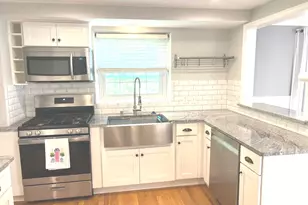 110 Ballard Dr, West Hartford, CT 06119 - Photo 11