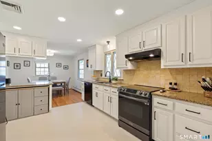 44 Knollwood Dr, Glastonbury, CT 06033 - Photo 11