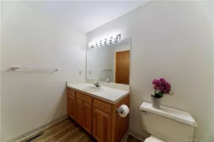 107 Ivy Ln, South Windsor, CT 06074 - Photo 5
