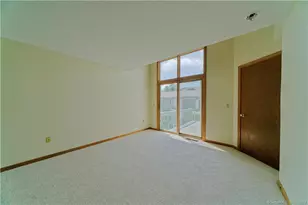 107 Ivy Ln, South Windsor, CT 06074 - Photo 3