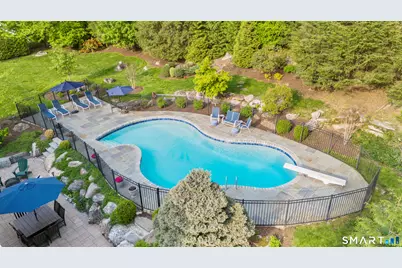 38 Brodwood Drive, Stamford, CT 06902 - Photo 31