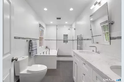 38 Brodwood Drive, Stamford, CT 06902 - Photo 19