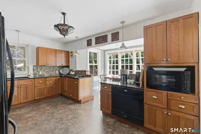 104 Putnam Road, Pomfret, CT 06259 - Photo 11