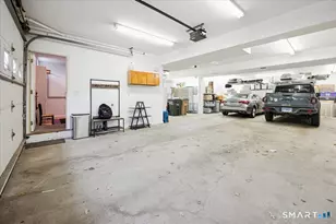 293 Bouton St W, Stamford, CT 06907 - Photo 35