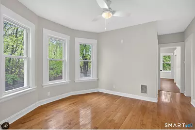 95 Parrott Avenue, Bridgeport, CT 06606 - Photo 5
