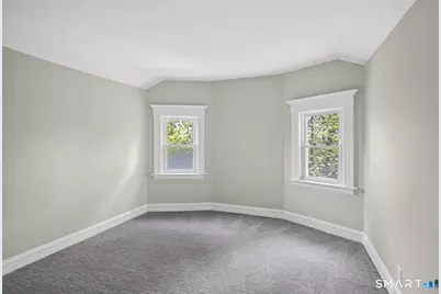 95 Parrott Avenue, Bridgeport, CT 06606 - Photo 17