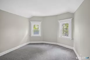 95 Parrott Ave, Bridgeport, CT 06606 - Photo 17