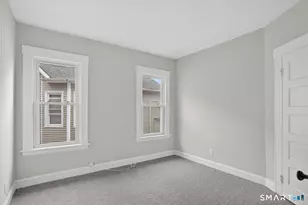 95 Parrott Ave, Bridgeport, CT 06606 - Photo 7