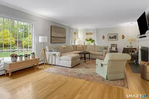 31 Stephanie Ln, Darien, CT 06820 - Photo 5
