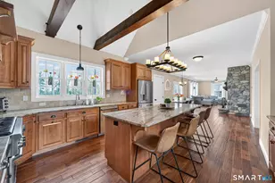 6 Eastview Dr, Canton, CT 06019 - Photo 7