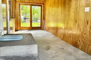 10 Monroe St, North Haven, CT 06473 - Photo 11