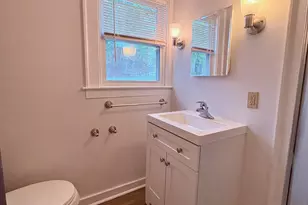 21 Monroe St, Branford, CT 06405 - Photo 17