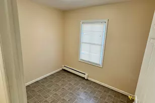 22 Orchard St, Stamford, CT 06902 - Photo 5