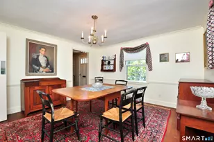 102 Ridgewood Rd, West Hartford, CT 06107 - Photo 9
