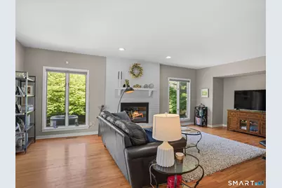4490 Madison Avenue, Trumbull, CT 06611 - Photo 15