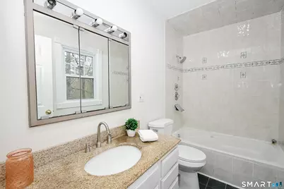 12 Crane Place, Simsbury, CT 06070 - Photo 19