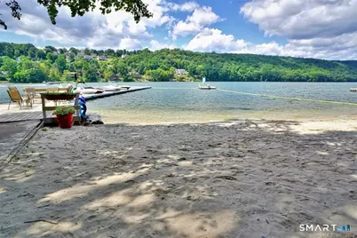11 Candlewood Springs, New Milford, CT 06776 - Photo 5
