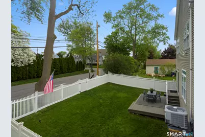 896 Riverside Drive, Fairfield, CT 06824 - Photo 29