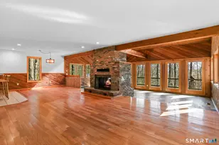 68 Tawney Dr, Bethany, CT 06524 - Photo 3