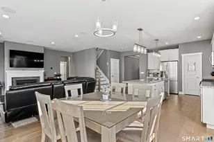 19 Enclave Cir, Newtown, CT 06470 - Photo 3