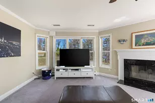 8 Pine St, Ellington, CT 06029 - Photo 19