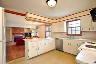 129 Newgate Rd, East Granby, CT 06026 - Photo 15