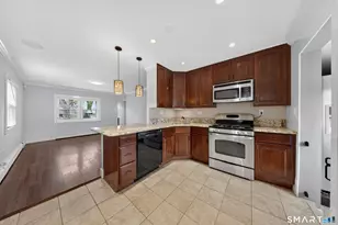 138 Houston Terrace, Stamford, CT 06902 - Photo 13