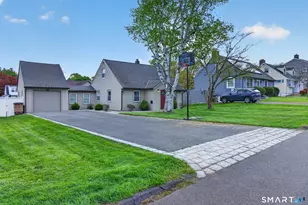 138 Houston Terrace, Stamford, CT 06902 - Photo 39