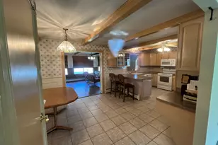 298 Chipman St, Waterbury, CT 06708 - Photo 9