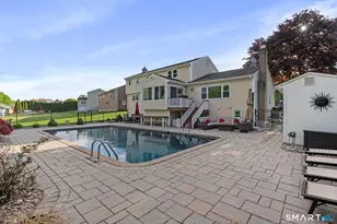 152 Surrey Dr, Wethersfield, CT 06109 - Photo 35