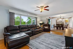 152 Surrey Dr, Wethersfield, CT 06109 - Photo 15