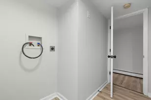 107 Dewey St, Stratford, CT 06615 - Photo 19