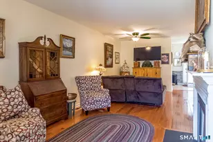 18 Last Leaf Cir, Windsor, CT 06095 - Photo 3