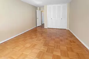 1 Strawberry Hill Ct, Stamford, CT 06902 - Photo 17